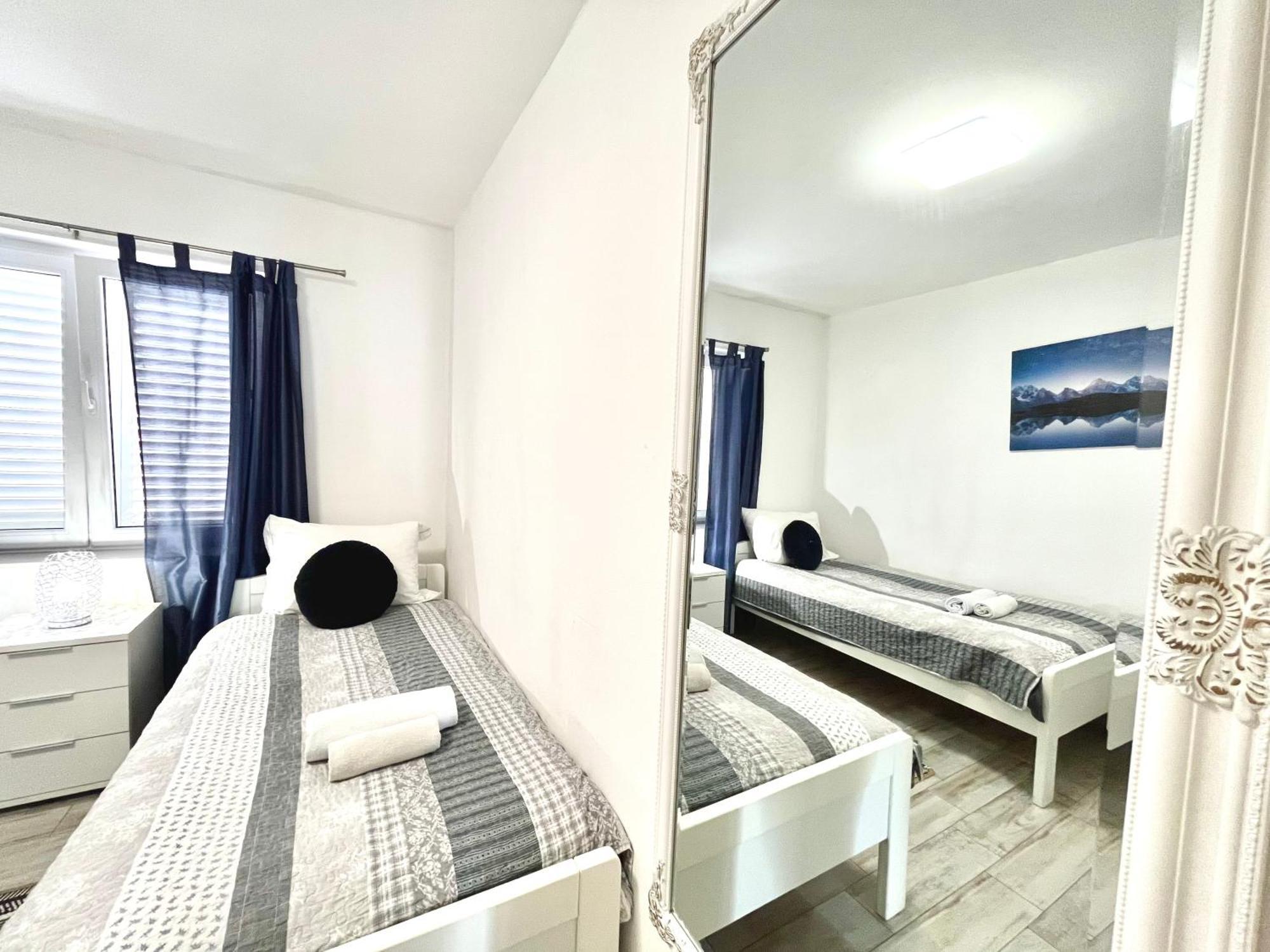 Apartamento Monica *